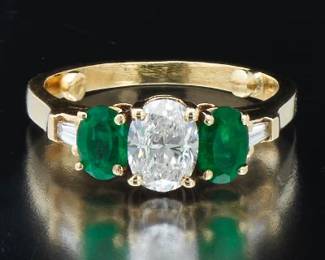 Ladies Diamond and Emerald Ring 