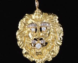 Gold and Diamond Lion Pendant 