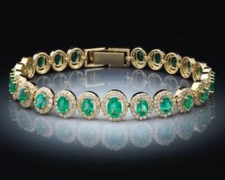 Ladies 7.20 Carat Emerald and Diamond Bracelet 