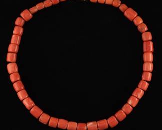 Ladies Gold and Coral Necklace 