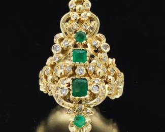 Ladies Diamond, Emerald and Diamond Ring 