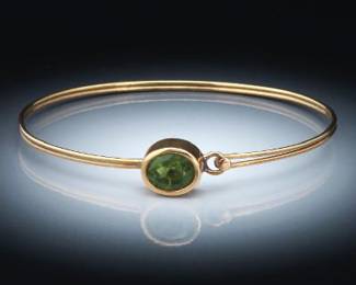 Ladies Gold and Peridot Bracelet 