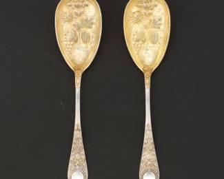 Old Sheffield Pair of Gold Wash Silver Plated Large Serving Berry Spoons, by William Howe Co., before 1881 