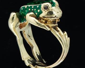 Green Enamel Frog Ring 