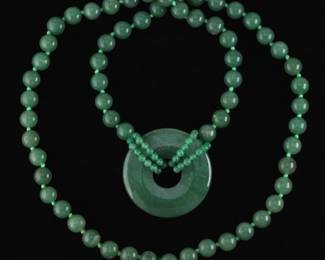 Ladies Chinese Green Quartz Necklace 