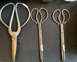 vintage scissor tongs