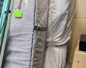 Beautyrest King mattress