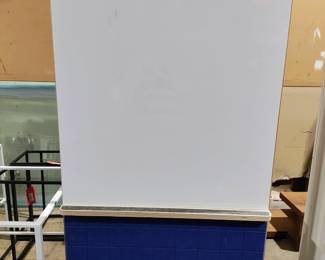 Portable white board