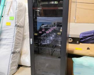 Server/data cabinet