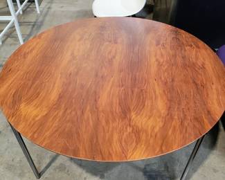 Minotti round coffee table