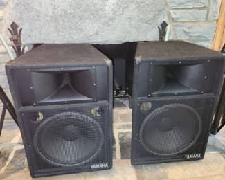 PAIR Yamaha Club Series III S11511 speakers