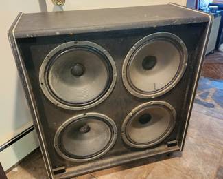 Trayner Y F-12 speaker cabinet-works perfectly