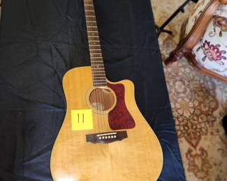 Guild DC-1 NT HG electric acoustic, True American, made in USA