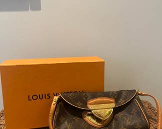 LV with box