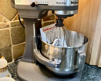 Kitchen Aid stand mixer
$100