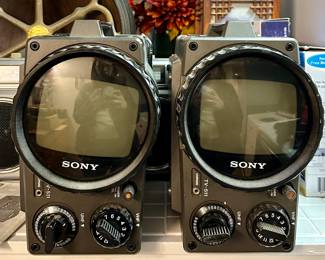 (2) Sony TV-511's