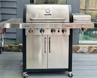 Char-Broil Commercial Grill