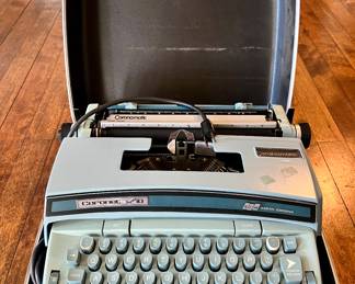 Smith-Corona Coronet Super 10 Typewriter