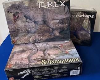 T-Rex, Spinosaurus and Triceratops models