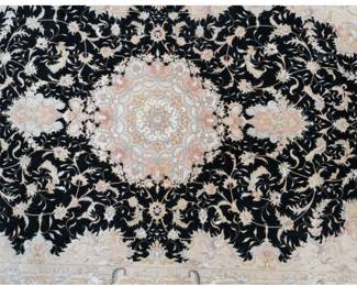 Silk and Wool Large Rug
