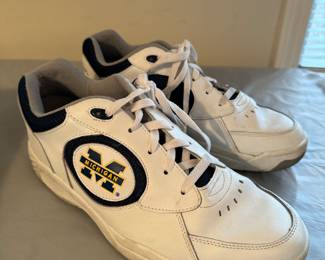 Men’s Michigan Tennis Shoes (size 12) picture 1 of 2