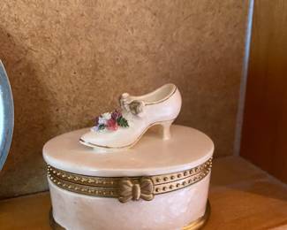 Dezine Hand Painted Trinket Box with Porcelain Shoe Topper