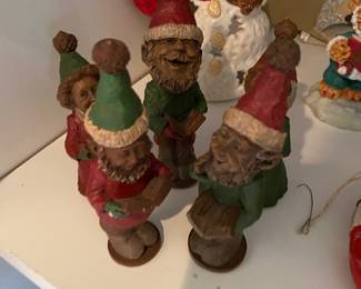5 Tom Clark Signed Gnome Caroler Figurines