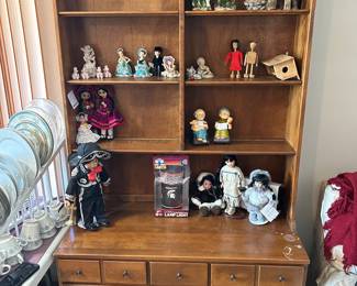 Nice Vintage Cabinet and Hutch with Knick Knacks 