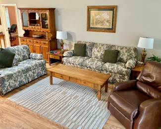 Florida Style Sofa & Loveseat.