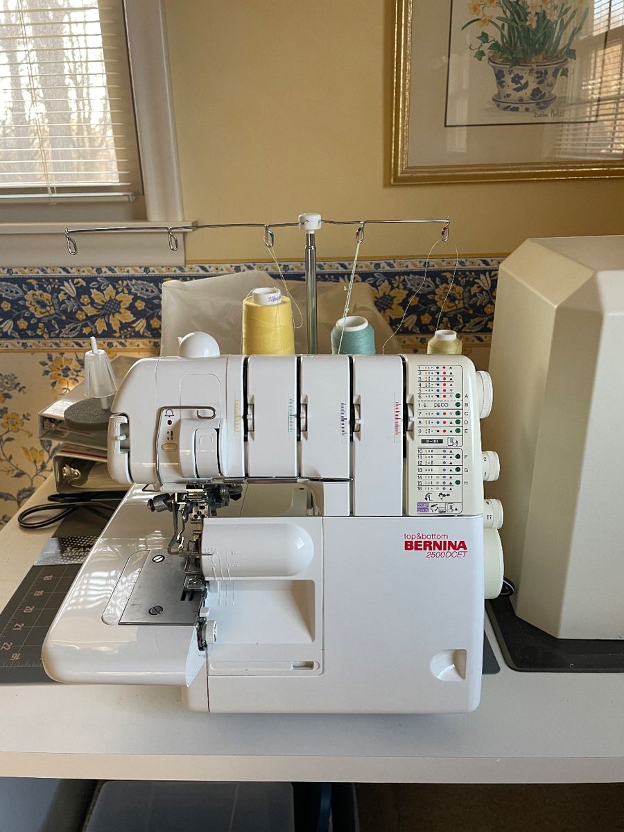 Bernina serger sewing machine 
