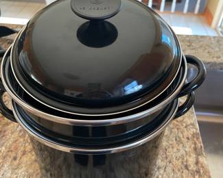 Le creuset double boiler 