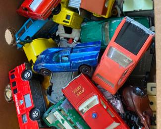 Hot Wheels/Matchbox Cars