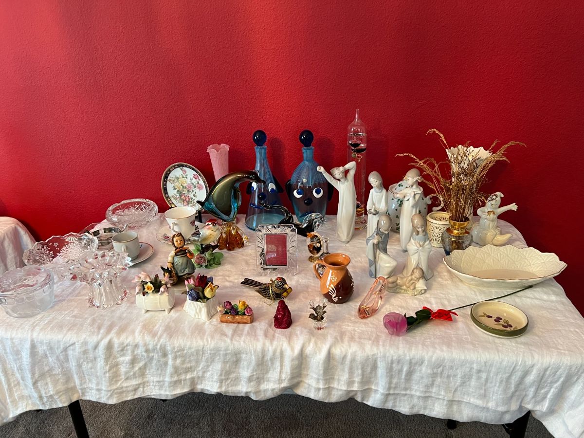 Estate Sale Fishermans Bend in Lutz, FL starts on 4/5/2024