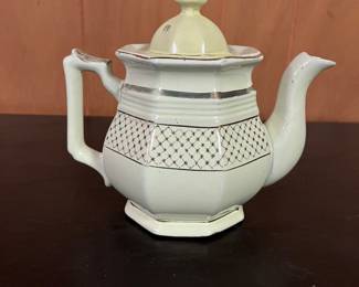 Teapot