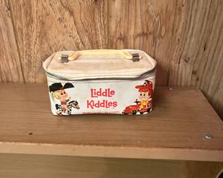 Liddle Kiddles case