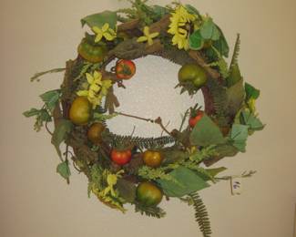 1 OF 25 DECOR WREATHS