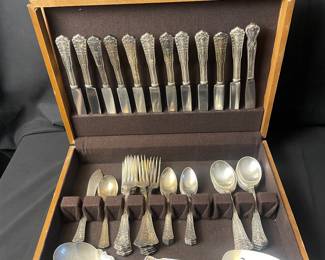 Silver plate utensils 