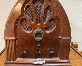 Antique radio 