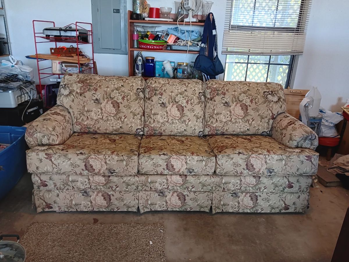 Rev Lester & Louise Ames Estate Sale starts on 4/6/2024