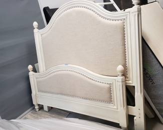 Upholstered Bed, Queen Size