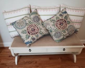 Distressed White Storage Bench & Decorative Pillows