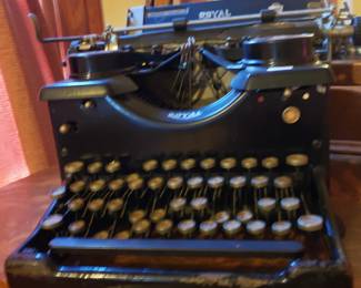 Royal Typewriter