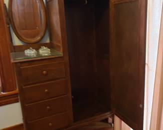Wardrobe with Mirror
