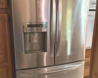 Kenmore RefrigeratorFreezer
