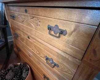 Close up of the details.