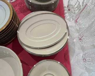 Lenox Solitaire pattern china