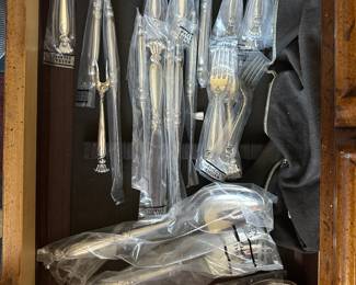 Wallace Sterling flatware plus serving pieces service for 8