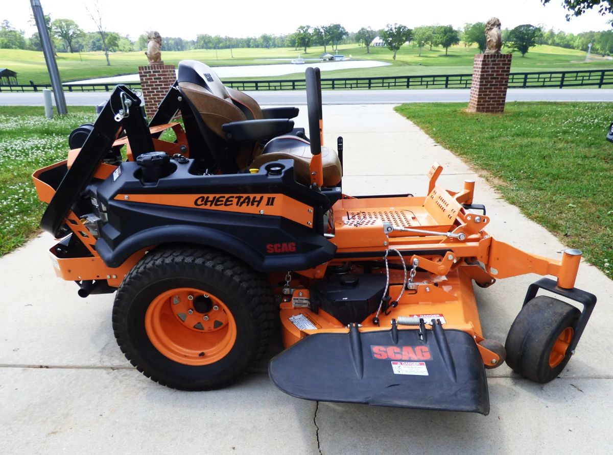2021 Scag Cheetah II Zero Turn Mower Taking Bids starting @ $8500.  Comes with 3 new blades.  Only 75.2 hours.  See next 5 pictures
