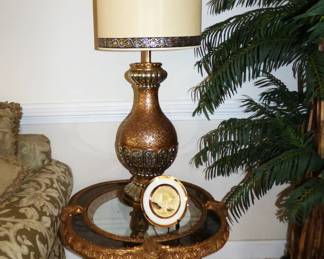 MCM Hollywood Regency end tables (1 of 2)