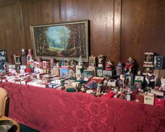 Hallmark keepsake ornaments 